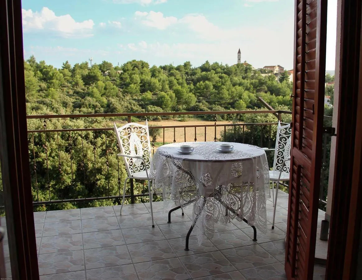 Apartmani Nada Seget Vranjica Apartment