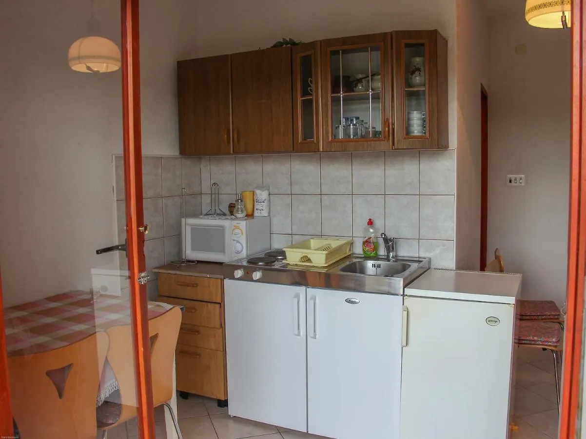 Apartmani Nada Seget Vranjica 0*,  Croatia