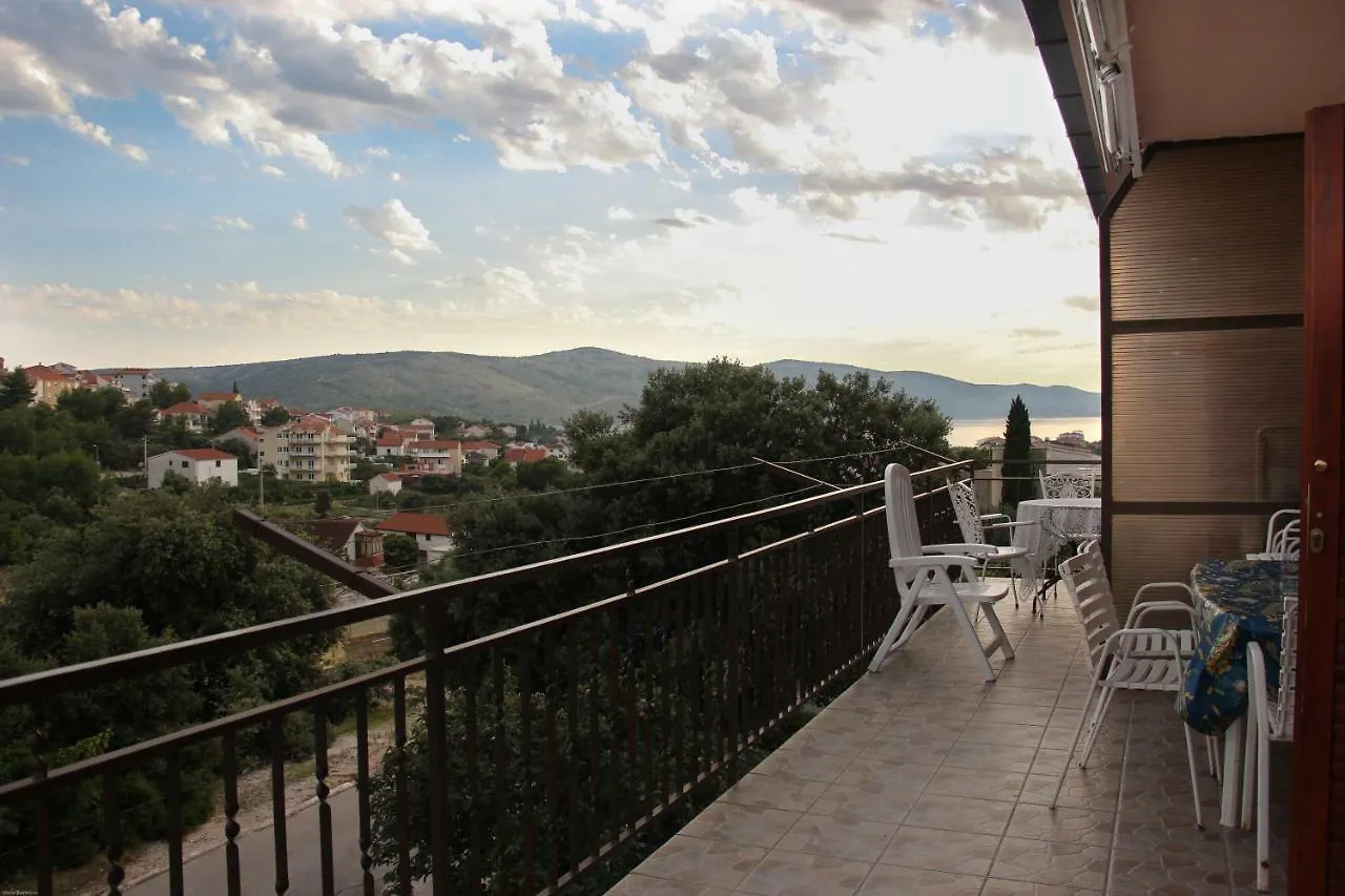 Apartmani Nada Seget Vranjica